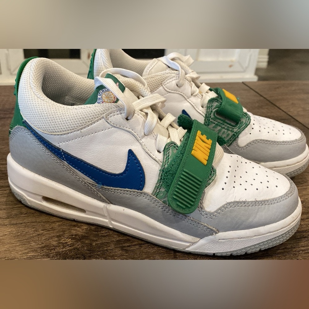 Nike Air Jordan Kids Sneakers - White, Blue, Green, Gray, Sz 4